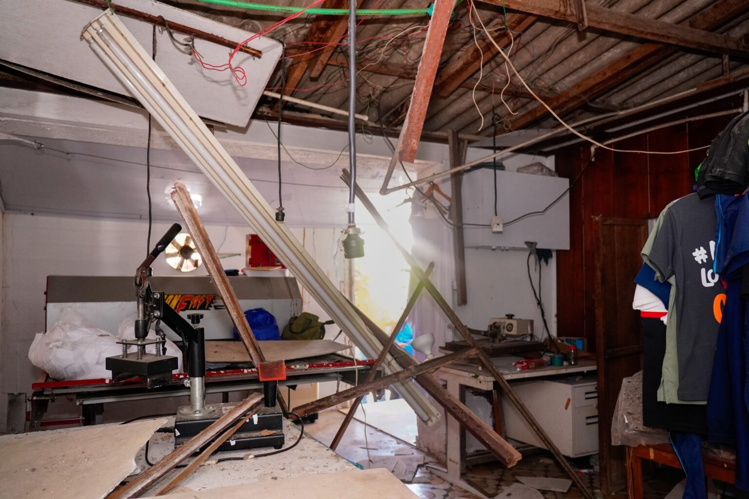 Sismo genera afectaciones materiales en tres municipios de Sucre; autoridades mantienen monitoreo